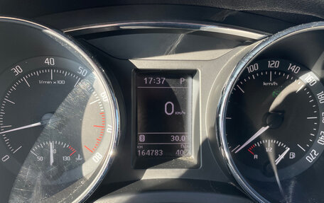 Skoda Superb III рестайлинг, 2014 год, 1 250 000 рублей, 10 фотография