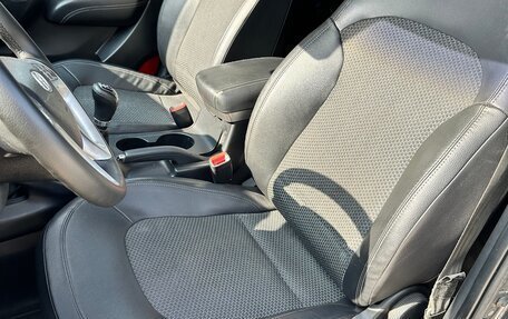 Hyundai ix35 I рестайлинг, 2010 год, 950 000 рублей, 13 фотография