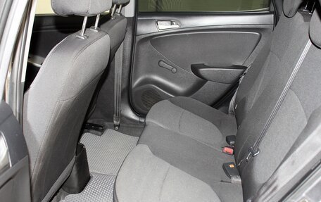 Hyundai Solaris II рестайлинг, 2013 год, 899 000 рублей, 11 фотография