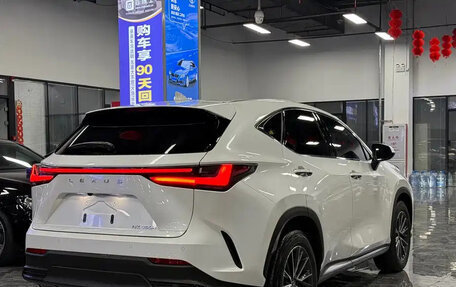 Lexus NX, 2022 год, 5 300 001 рублей, 4 фотография