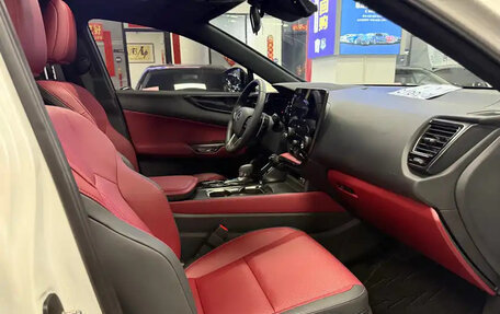 Lexus NX, 2022 год, 5 300 001 рублей, 14 фотография