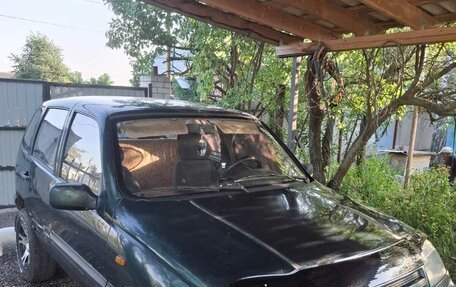 Chevrolet Niva I рестайлинг, 2003 год, 125 000 рублей, 6 фотография