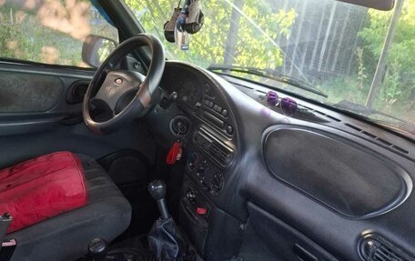 Chevrolet Niva I рестайлинг, 2003 год, 125 000 рублей, 9 фотография