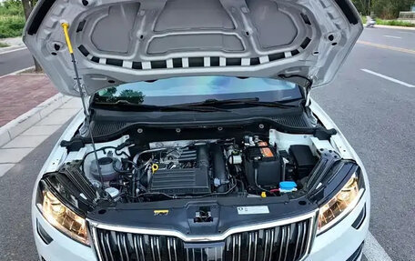 Skoda Karoq I, 2021 год, 1 720 000 рублей, 6 фотография