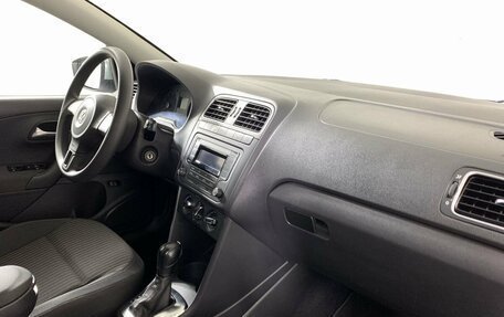 Volkswagen Polo VI (EU Market), 2011 год, 655 000 рублей, 13 фотография