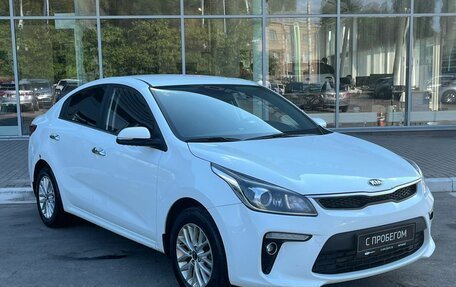 KIA Rio IV, 2017 год, 925 000 рублей, 3 фотография