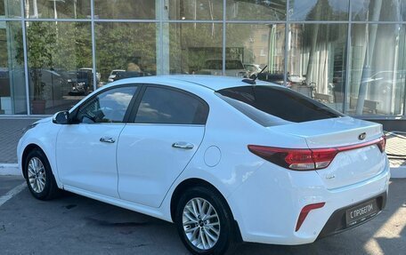 KIA Rio IV, 2017 год, 925 000 рублей, 6 фотография