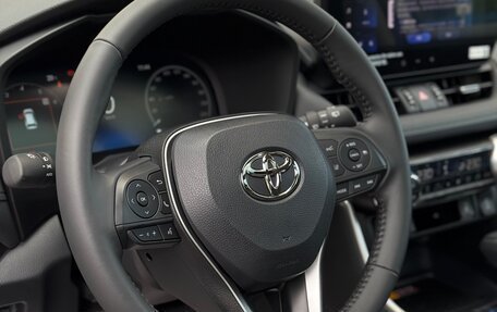 Toyota RAV4, 2025 год, 3 750 000 рублей, 26 фотография
