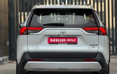 Toyota RAV4, 2025 год, 3 750 000 рублей, 18 фотография
