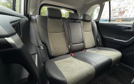 Toyota RAV4, 2025 год, 3 750 000 рублей, 36 фотография