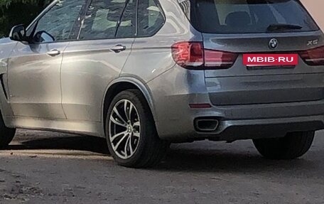 BMW X5, 2017 год, 3 000 000 рублей, 2 фотография