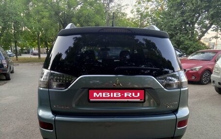 Mitsubishi Outlander III рестайлинг 3, 2007 год, 1 200 000 рублей, 5 фотография