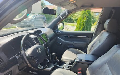 Toyota Land Cruiser Prado 120 рестайлинг, 2008 год, 1 899 999 рублей, 7 фотография