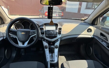 Chevrolet Cruze II, 2011 год, 625 000 рублей, 8 фотография