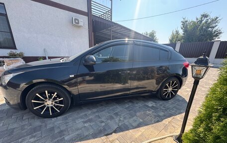 Chevrolet Cruze II, 2011 год, 625 000 рублей, 4 фотография
