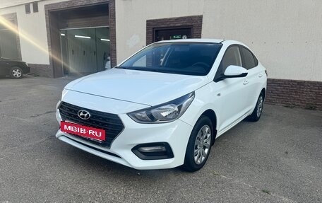 Hyundai Solaris II рестайлинг, 2019 год, 1 349 999 рублей, 3 фотография