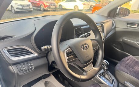 Hyundai Solaris II рестайлинг, 2019 год, 1 349 999 рублей, 18 фотография
