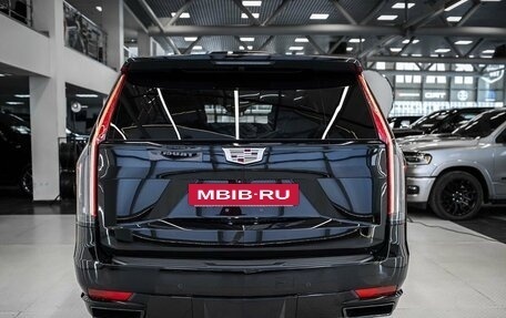 Cadillac Escalade V, 2022 год, 12 399 999 рублей, 6 фотография