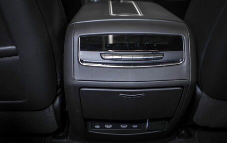 Cadillac Escalade V, 2022 год, 12 399 999 рублей, 26 фотография