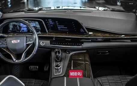 Cadillac Escalade V, 2022 год, 12 399 999 рублей, 27 фотография