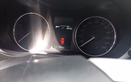 Mitsubishi Outlander III рестайлинг 3, 2012 год, 1 300 000 рублей, 8 фотография