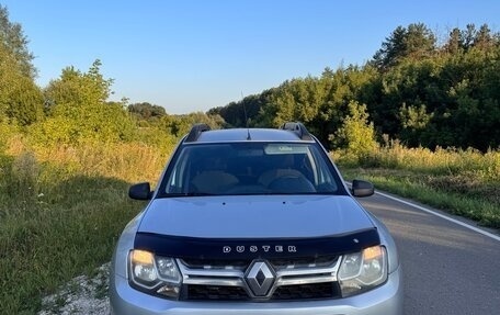 Renault Duster I рестайлинг, 2016 год, 899 000 рублей, 2 фотография