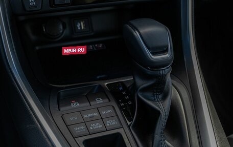 Toyota RAV4, 2024 год, 4 200 000 рублей, 18 фотография