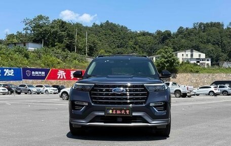 Ford Explorer VI, 2022 год, 2 760 000 рублей, 2 фотография