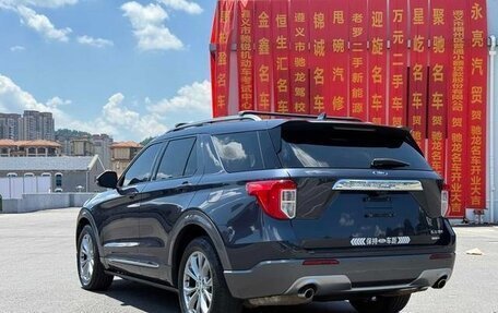 Ford Explorer VI, 2022 год, 2 760 000 рублей, 4 фотография