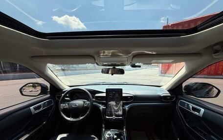 Ford Explorer VI, 2022 год, 2 760 000 рублей, 7 фотография