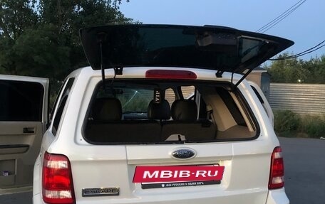 Ford Escape II, 2007 год, 800 000 рублей, 10 фотография