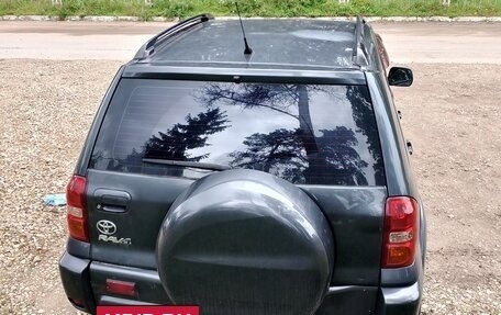 Toyota RAV4, 2005 год, 710 000 рублей, 4 фотография