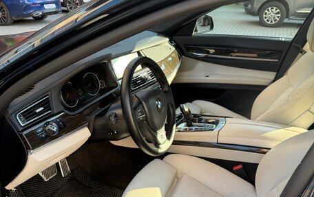 BMW 7 серия, 2014 год, 2 400 000 рублей, 7 фотография