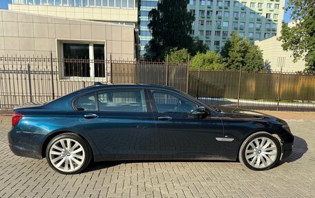 BMW 7 серия, 2014 год, 2 400 000 рублей, 6 фотография