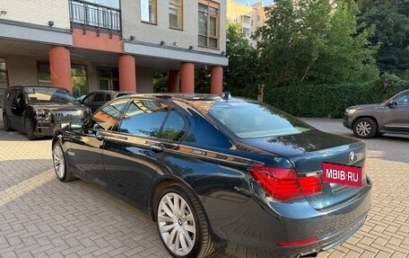 BMW 7 серия, 2014 год, 2 400 000 рублей, 3 фотография
