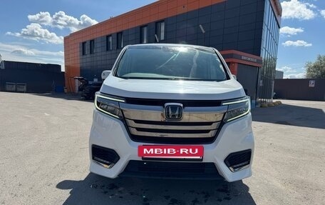 Honda Stepwgn IV, 2018 год, 2 650 000 рублей, 5 фотография
