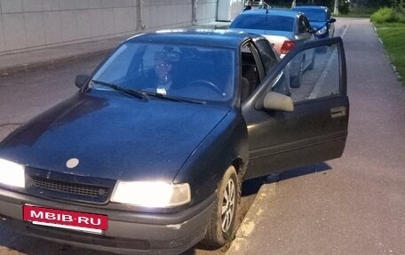 Opel Vectra A, 1991 год, 100 000 рублей, 6 фотография