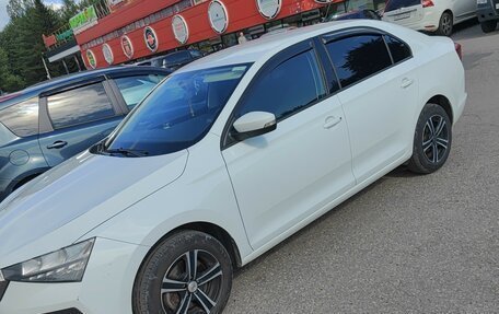 Skoda Rapid II, 2021 год, 930 000 рублей, 4 фотография