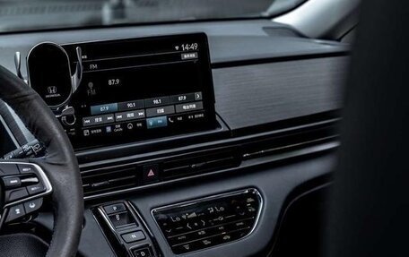 Honda Odyssey IV, 2022 год, 3 220 000 рублей, 10 фотография