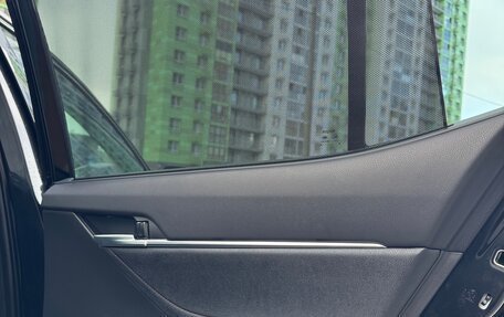 Toyota Camry, 2023 год, 3 700 000 рублей, 8 фотография