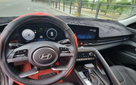 Hyundai Avante, 2024 год, 1 900 000 рублей, 9 фотография