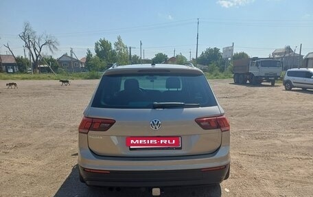 Volkswagen Tiguan II, 2019 год, 2 900 000 рублей, 4 фотография