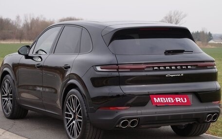 Porsche Cayenne III, 2023 год, 25 000 000 рублей, 7 фотография