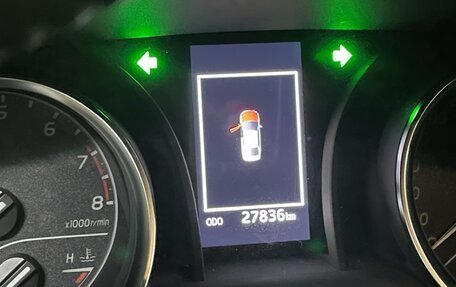 Toyota Camry, 2021 год, 3 950 000 рублей, 10 фотография