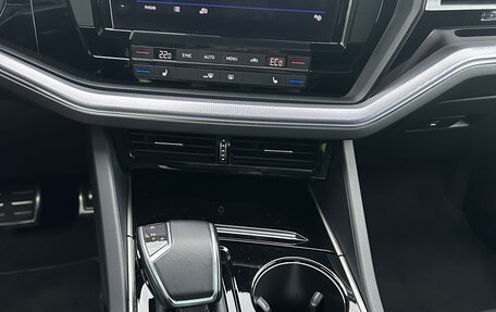 Volkswagen Touareg III, 2019 год, 5 115 000 рублей, 16 фотография