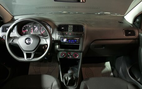 Volkswagen Polo VI (EU Market), 2016 год, 1 010 000 рублей, 9 фотография