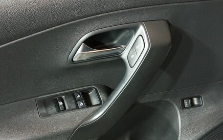 Volkswagen Polo VI (EU Market), 2016 год, 1 010 000 рублей, 15 фотография