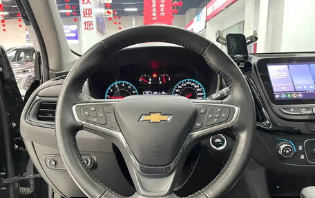 Chevrolet Equinox III, 2022 год, 1 360 998 рублей, 9 фотография