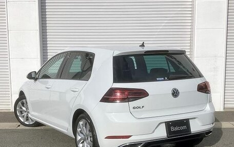 Volkswagen Golf VII, 2017 год, 1 050 998 рублей, 4 фотография