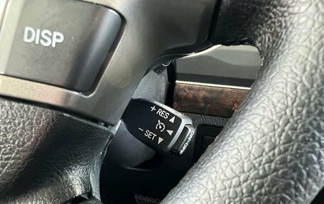 Toyota Land Cruiser 200, 2010 год, 2 999 000 рублей, 17 фотография
